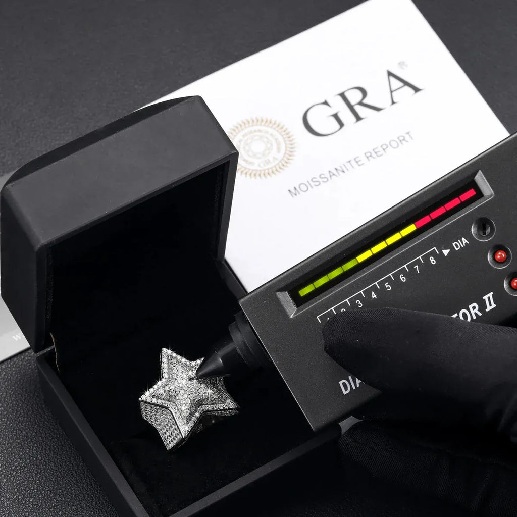 Five-Point Star Pavé Ring – “Supernova Shine” Edition - The Gold Supply