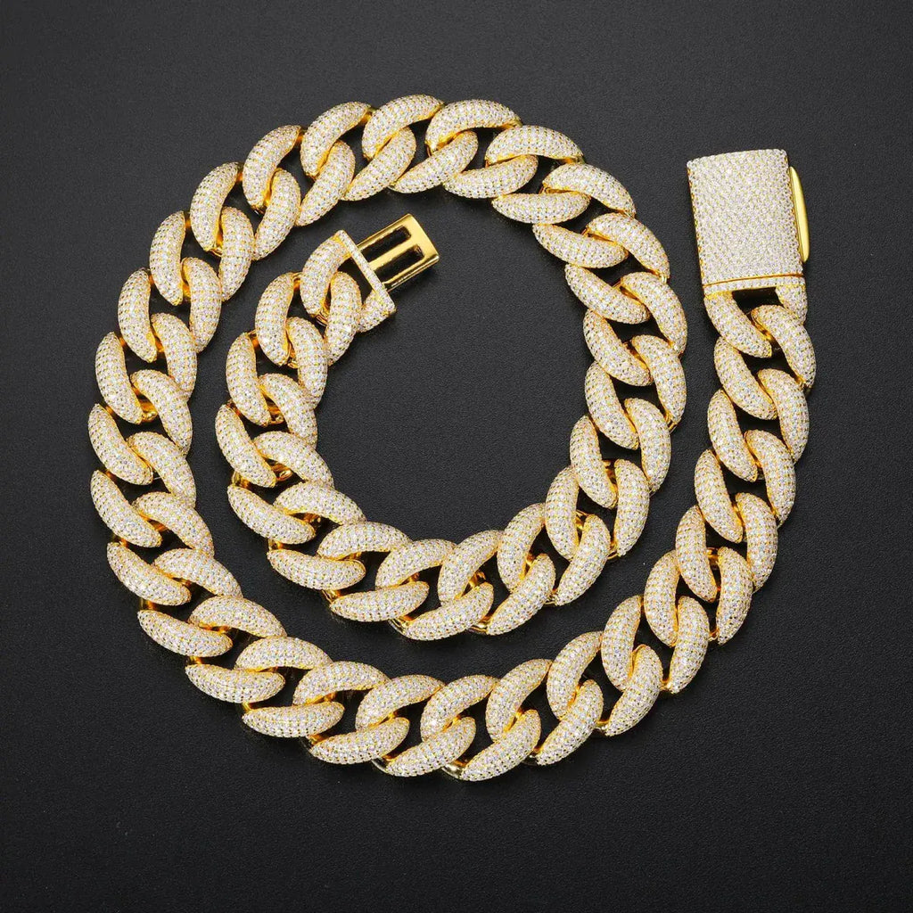 Iced Bubble Cuban Chain – ”Avalanche Links” Edition - The Gold Supply